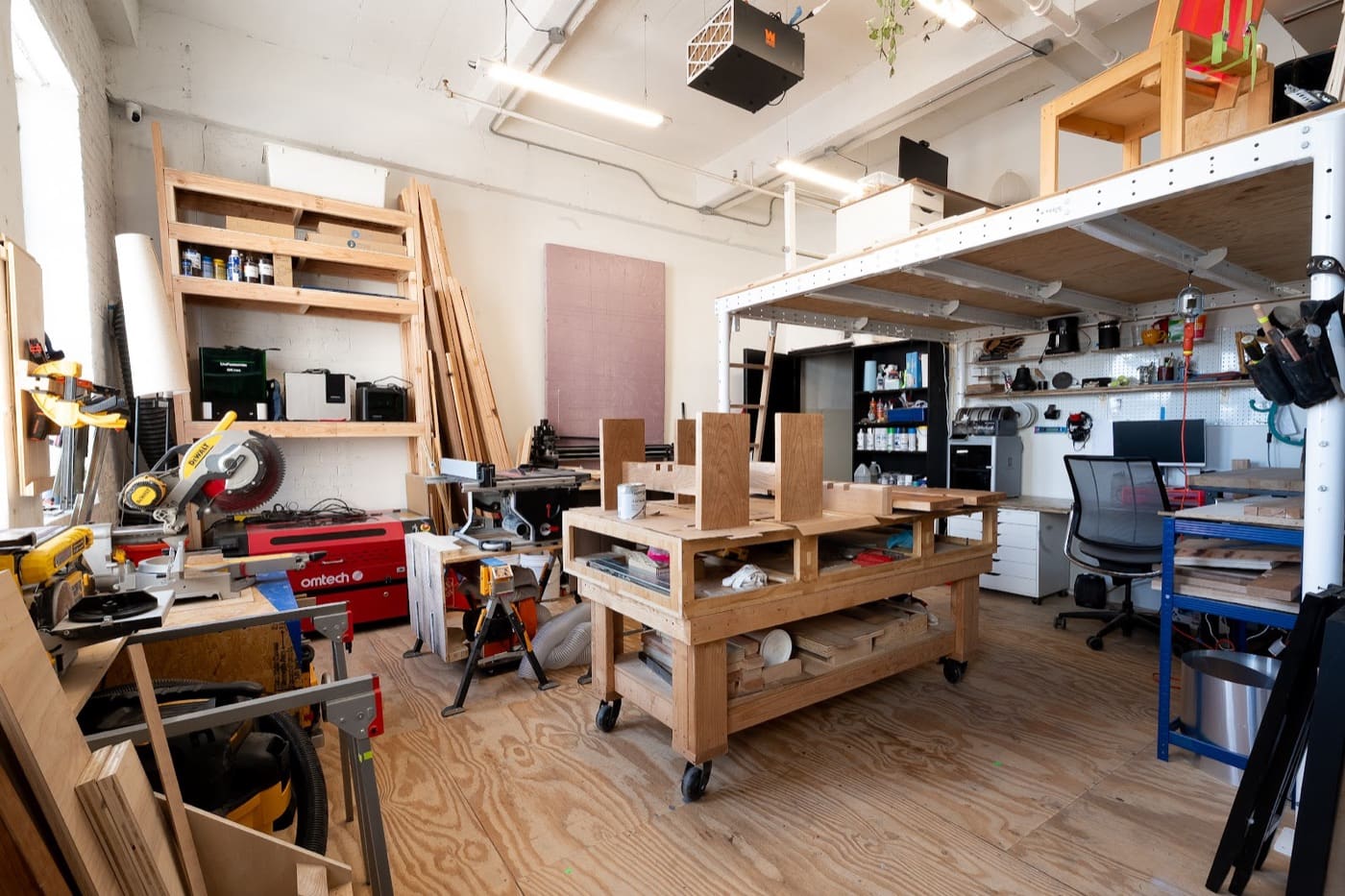 Palace studio